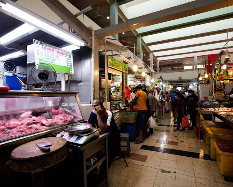 Too 'stressful' to sell on Facebook Live, say some Tekka Market stallholders