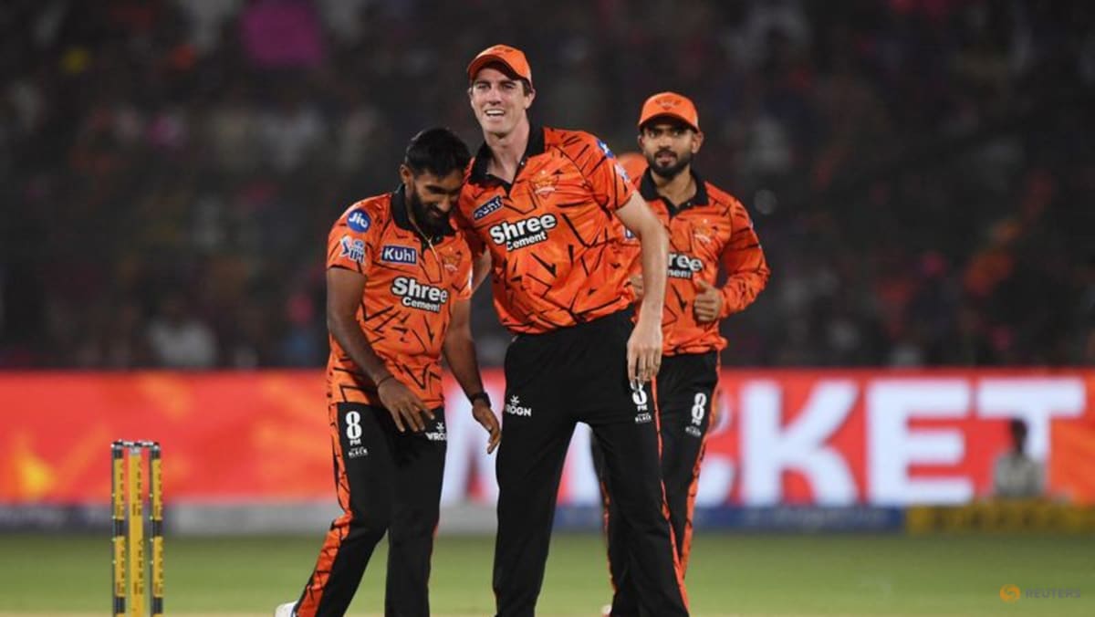 Hyderabad's Cummins relishes IPL's big-chase 'challenge'