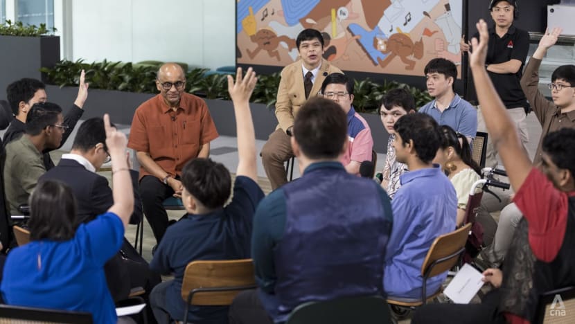 Has President Tharman ever fought with his wife? Atypical ‘journalists’ do the asking Has President Tharman ever fought with his wife? Atypical ‘journalists’ do the asking