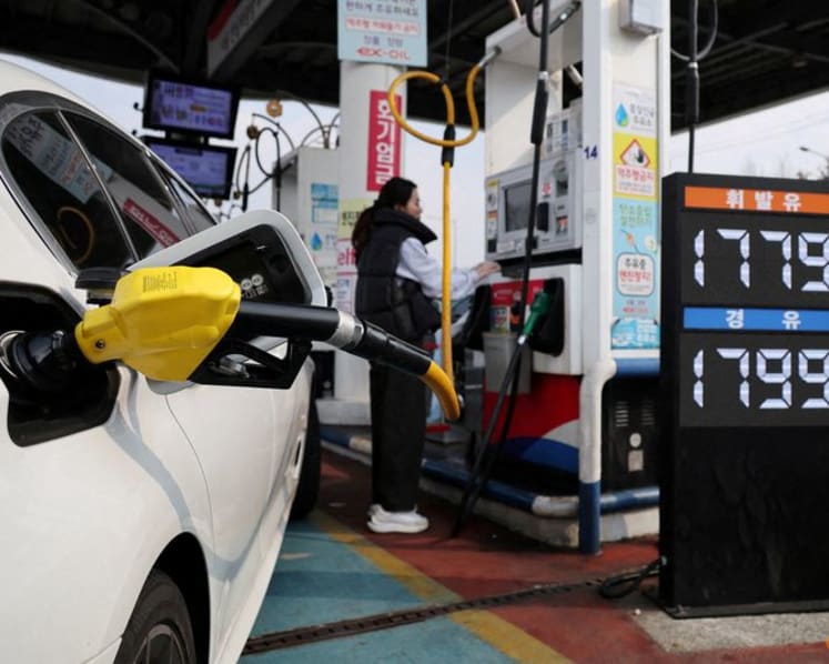 South Korea inflation cools to three-month low, but risks remain