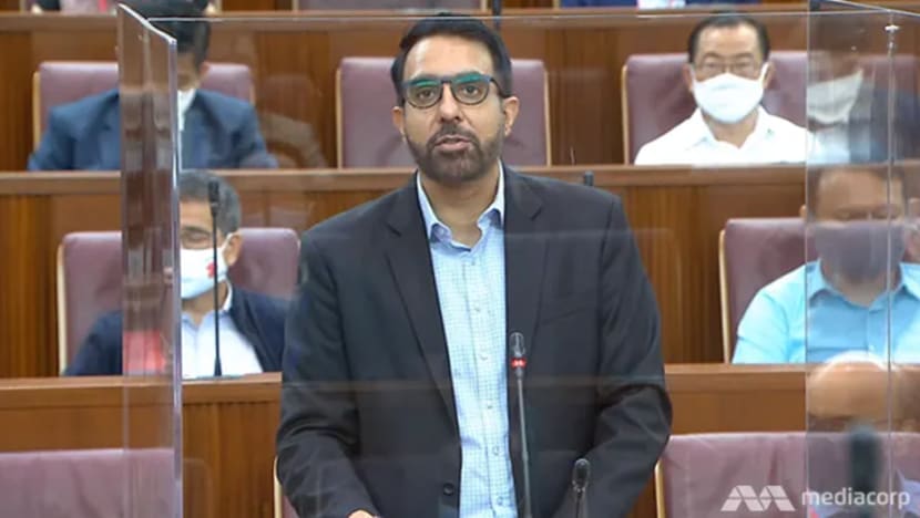 Pritam Singh seru gaji minimum menyeluruh dari asas S$1,300