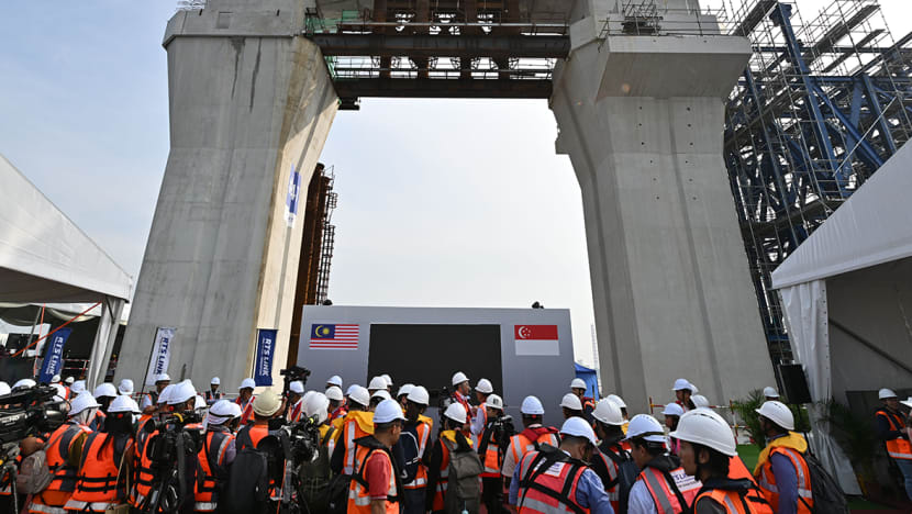 Johor Bahru-Singapore RTS Link passes 65% construction milestone on both sides; connecting span complete