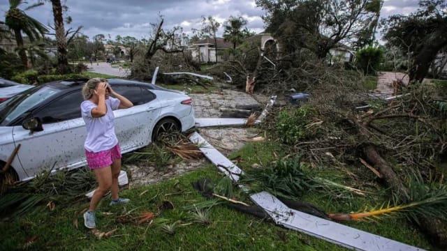 飓风米尔顿吹袭佛罗里达州 造成至少10人死亡