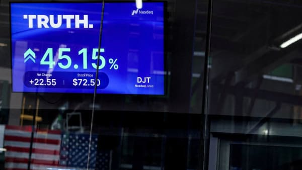 Trump Media pushes forward with pivot to crypto, ETF plans - Channel News Asia (Picture 2)