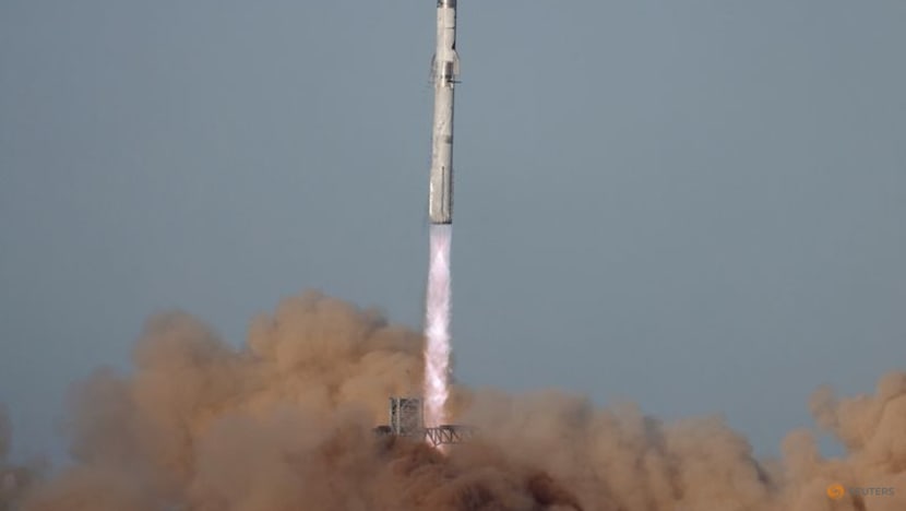 FAA allows SpaceX Starship's next flight, expands debris hazard zones