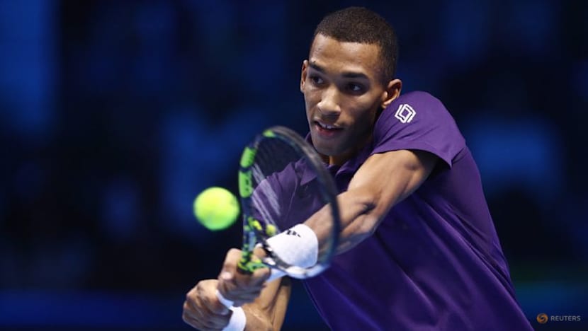 Auger-Aliassime into ATP Finals last four, Sinner unbeaten