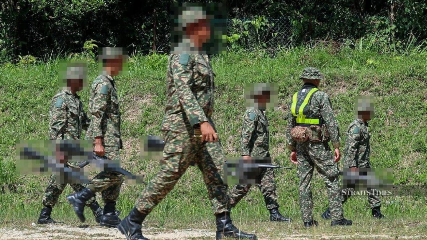 马国士兵射击训练遭误射 子弹贯穿脸部