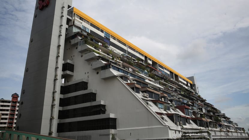 Part of false ceiling near entrance of Golden Mile Complex collapses
