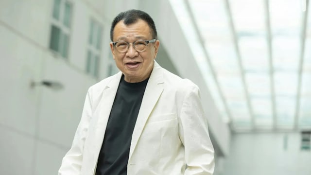 许绍雄生前人缘极佳，灵堂开放前已摆满花牌成花海！