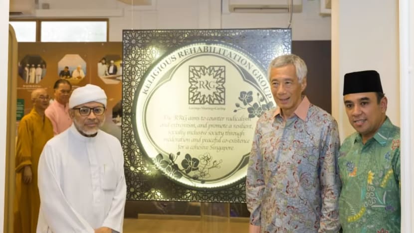 'Close to 90%' of Singaporeans involved in terrorism-related activities successfully reintegrated into society after rehab: PM Lee 'Close to 90%' of Singaporeans involved in terrorism-related activities successfully reintegrated into society after rehab: PM Lee