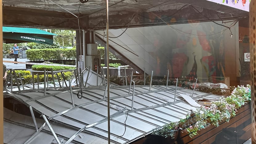 "Liat Towers கூரை விழுந்ததில் கர்ப்பிணி காயம் - பெரும் சத்தம் கேட்டது"