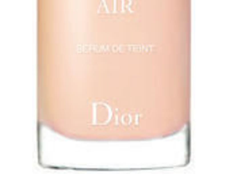 Your essential powder and liquid foundation picks