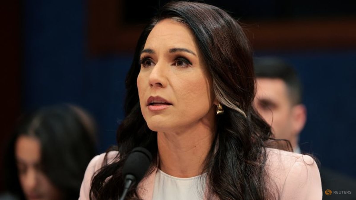 Trump's intelligence chief Tulsi Gabbard resigns