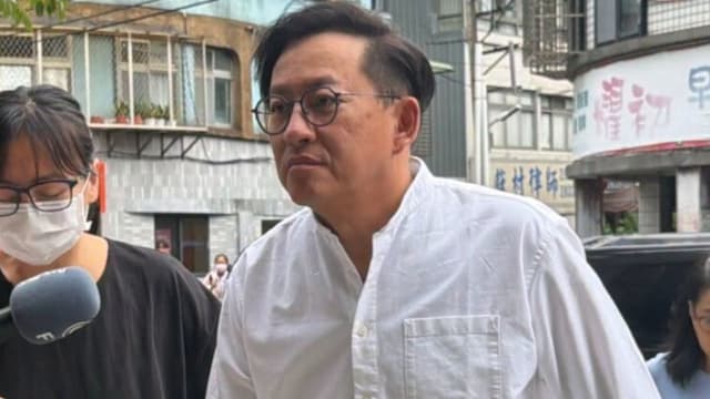 “借款验资”遭起诉，詹姆士当庭认罪！