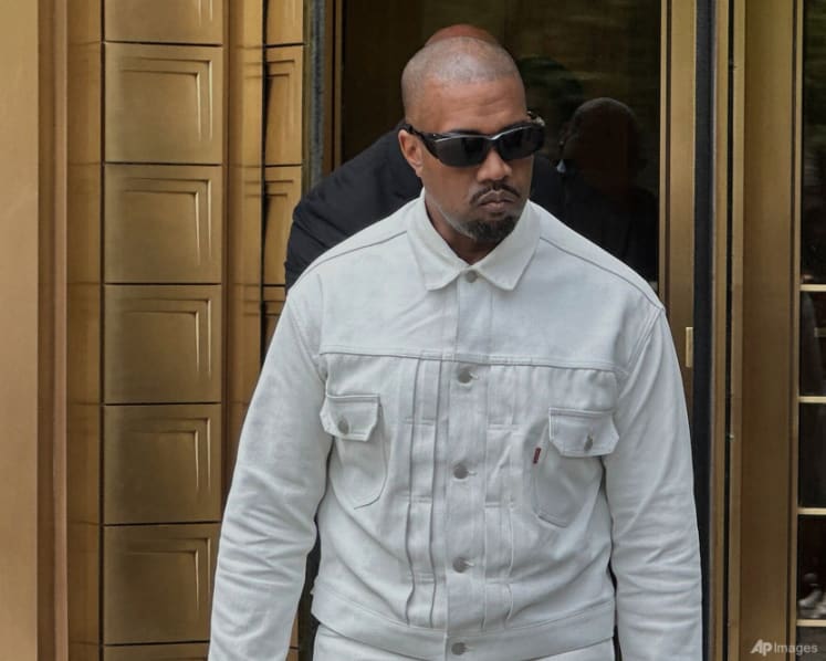 Kanye West fans chant for refund at chaotic Shanghai gig