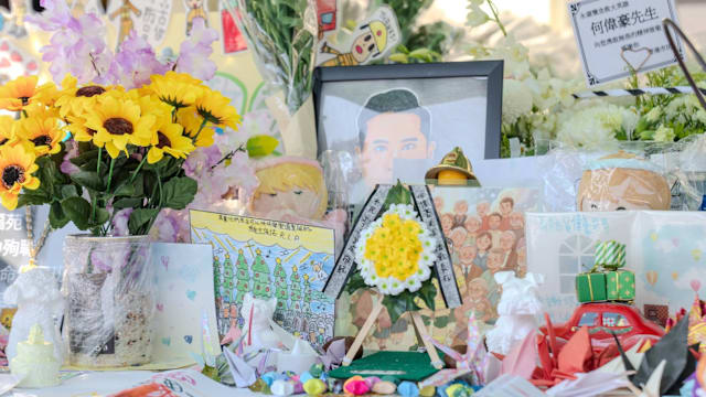 香港将为宏福苑大火殉职消防员何伟豪 举行最高荣誉丧礼