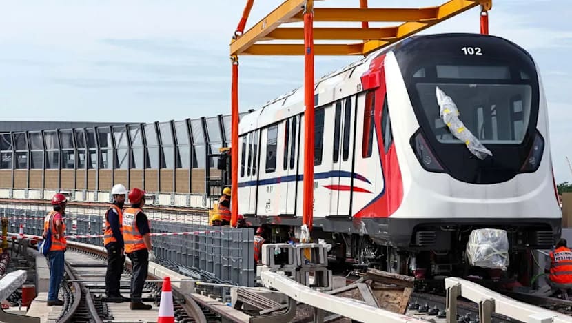 Projek RTS Link masuki 'fasa kritikal' ujian percubaan; tren pertama ...