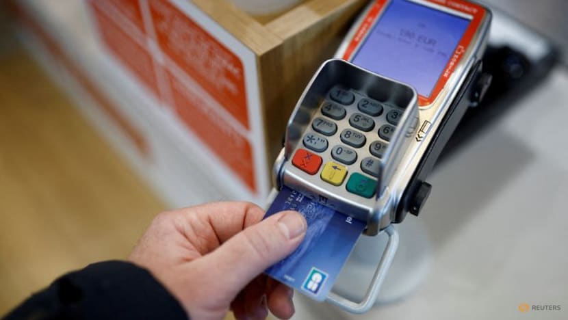 Exclusive-Nordics and Estonia rolling out offline card payment back-up in case internet cut