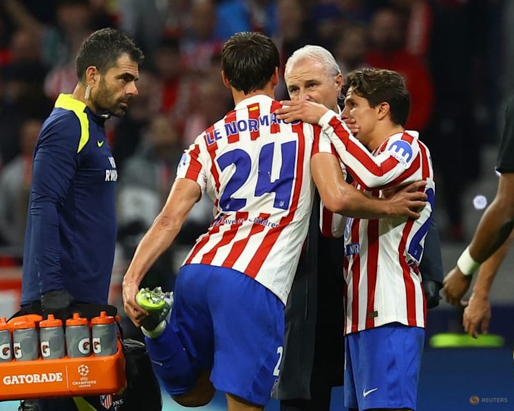 Atletico defender Le Normand sidelined with knee injury