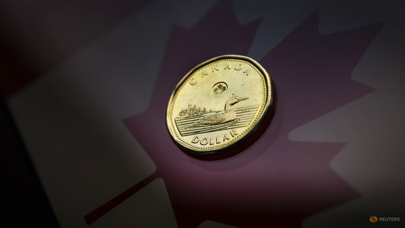 Euro advances after German debt reform, possible US-Ukraine minerals deal 