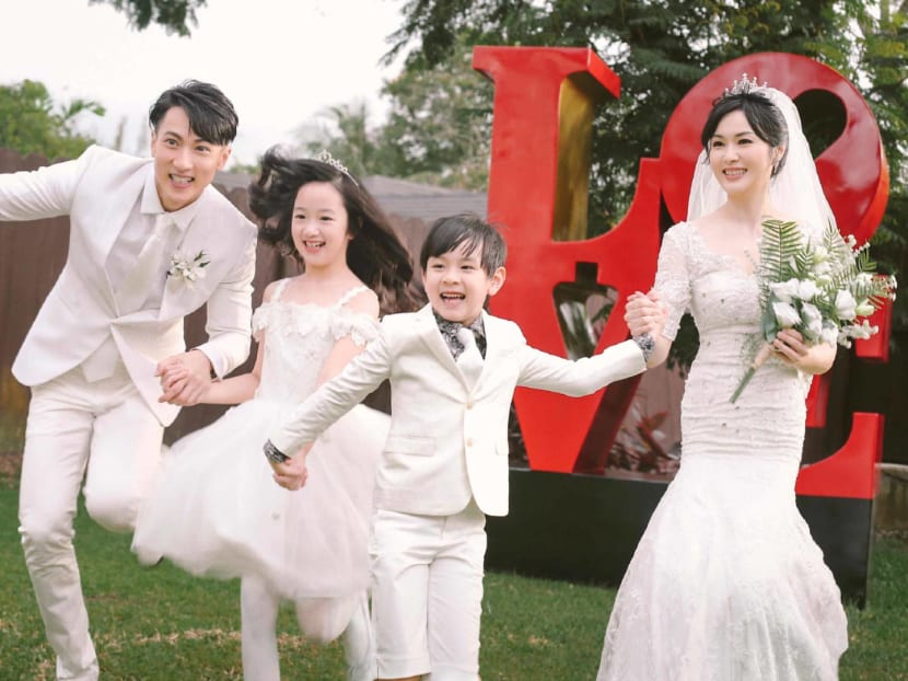 And their kids got to join in the shoot, which took place in their mansion in Brunei.