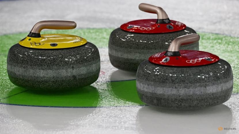 Curling-World body returns to less stringent officiating after talks with NOCs