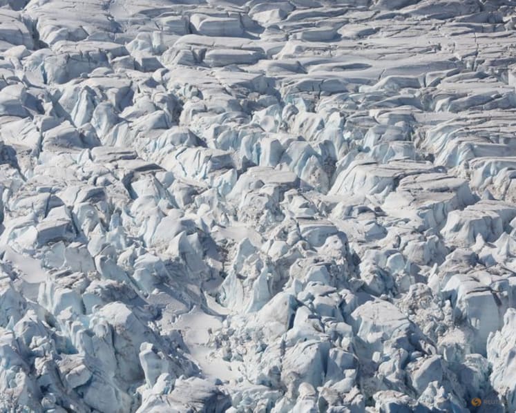 New map reveals hidden landscape under Antarctica's ice sheet