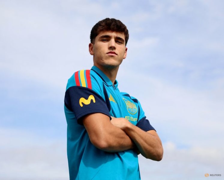 Cubarsi champions defenders' cause but keeps his feet on the ground at home