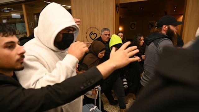 加入伊斯兰国澳洲妇女与子女被遣返 或面临恐怖主义指控