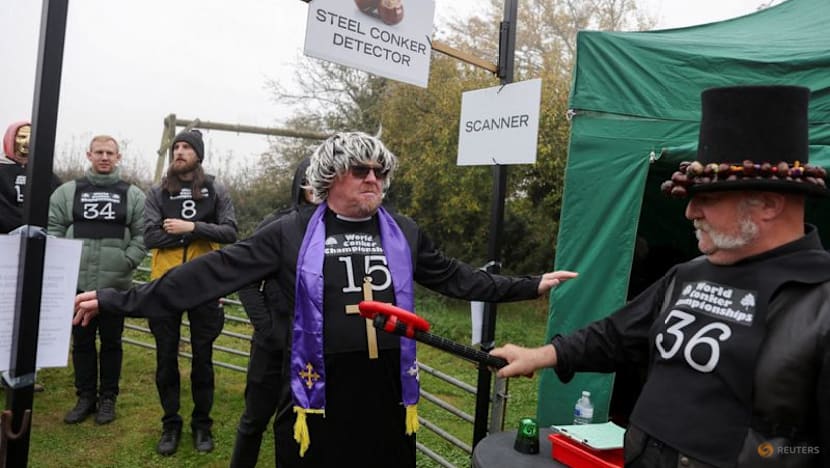 Royal delivery helps World Conker Championships go ahead