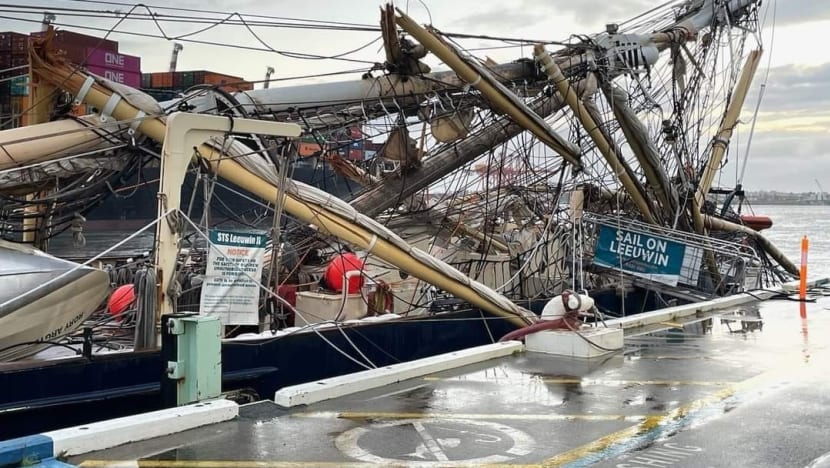 Two injured after Singapore-flagged container ship hits Australian vessel in Perth Two injured after Singapore-flagged container ship hits Australian vessel in Perth