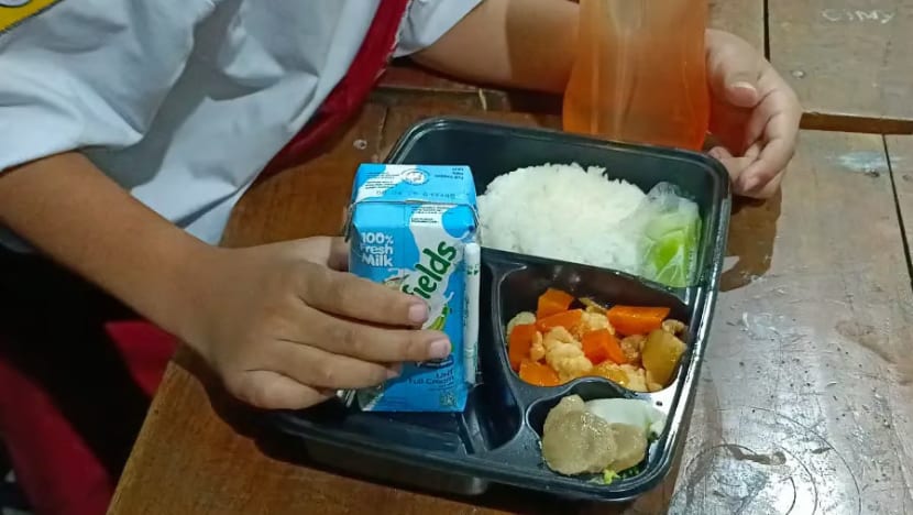 Gibran: Menu Makan Bergizi Gratis tak selalu berisi nasi, apa saja?