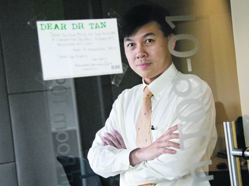 Cardiologist Prof Tan Huay Cheem of NUH. Photo by Don Wong, 20 Feb 2013.