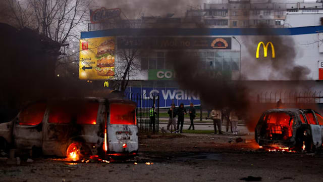 俄军再次连夜对乌发动大规模袭击 造成两人死亡