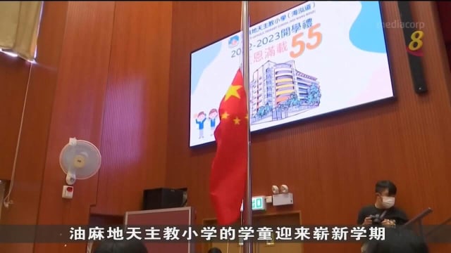 香港家长担心国民教育改革 限制孩子建立批判思维能力