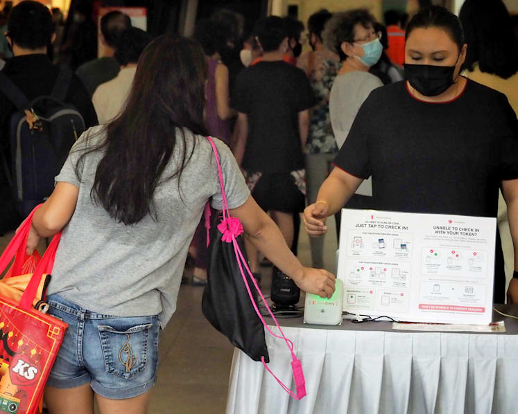 TraceTogether check-in not required at most stores in malls, but some retailers want it as extra precaution
