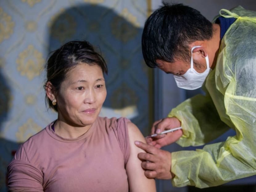 Commentary: Omicron-specific vaccines may give slightly better COVID-19 protection Commentary: Omicron-specific vaccines may give slightly better COVID-19 protection