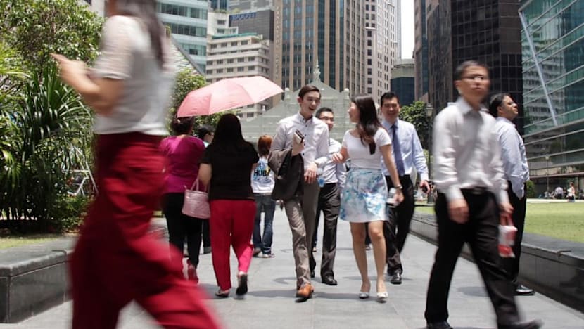 Total employment grows for first time after 4 straight quarterly declines, jobless rate eases but still elevated: MOM