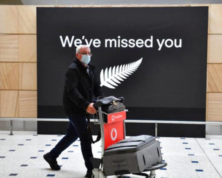 Australia inquiry says police should guard hotel quarantine