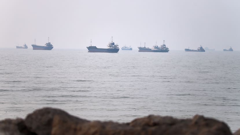 US strikes Iran after Hormuz tanker attacks US strikes Iran after Hormuz tanker attacks