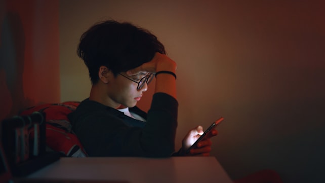 Commentary: Parents, don’t think about screen use for teenagers only in terms of limits