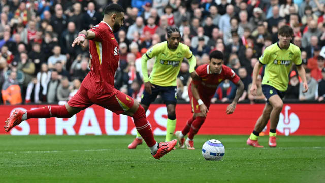 英超：领头羊利物浦以3比1 击败南安普敦