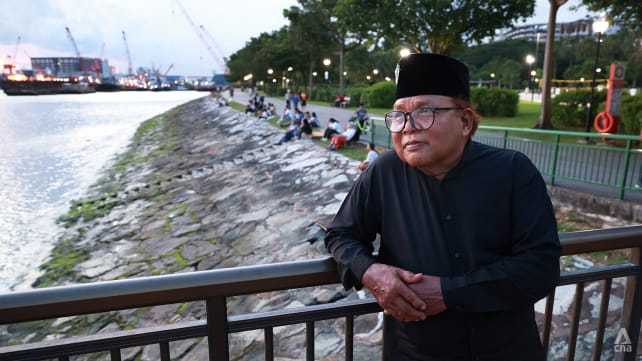 'If given a choice, we all wanted to die on the pulau', says a former islander on the joys of a simple life