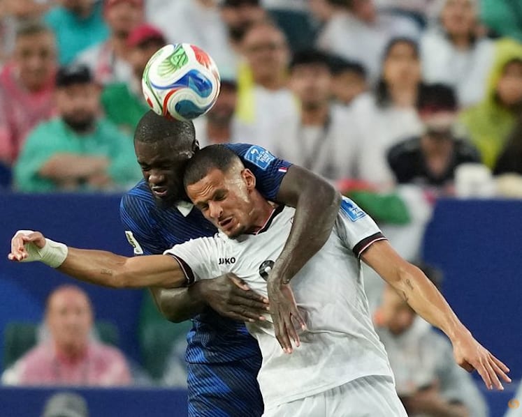 Senegal and Iraq meet in last-chance saloon
