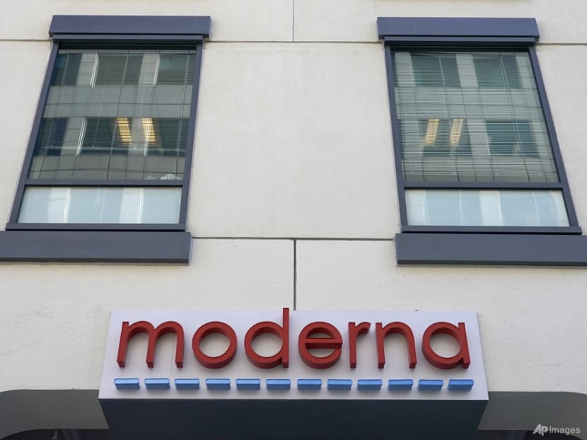 Moderna says updated COVID-19 shot boosts Omicron protection