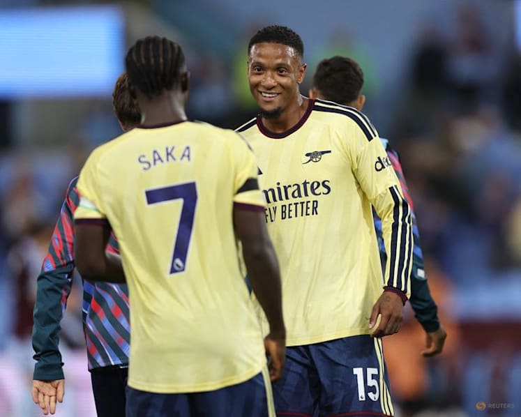 Saka earns Arsenal narrow victory at troubled Villa