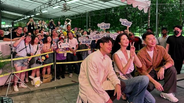 与张振朗、陈晓华来新办粉丝见面会，袁伟豪等不及回家拼二胎？