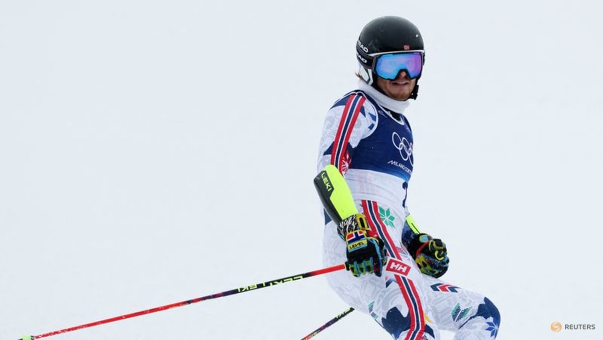 Alpine skiing-Norway's McGrath leads crash-strewn men's slalom, Pinheiro Braathen exits