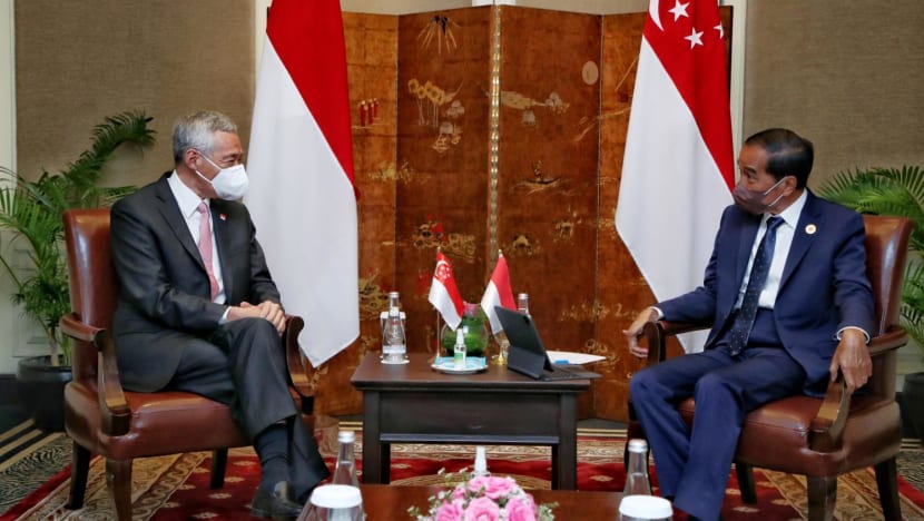 Singapore welcomes Indonesia’s ratification of agreements on bilateral issues, including defence and extradition pacts Singapore welcomes Indonesia’s ratification of agreements on bilateral issues, including defence and extradition pacts