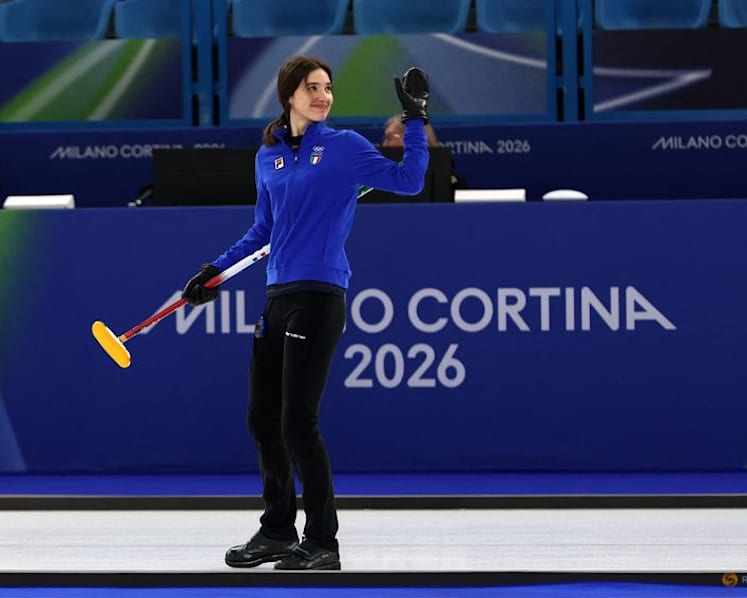 Curling-Mixed doubles semi-finals set as Italy, US and Sweden seal spots